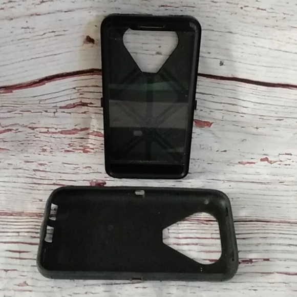 OtterBox case - Picture 2 of 8